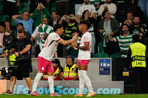 Maximiliano Araujo and Alisson Santos seen celebrating after scoring goal during Champions League 25 26 league phase game between Sporting CP and Olympique de Marseille (Luis Loureiro Ball Raw Images) Lisbon Estadio Jose Alvalade Portugal Copyright: xLuisxLoureirox luisloureiro_part4_sporting_marseille_2526-28