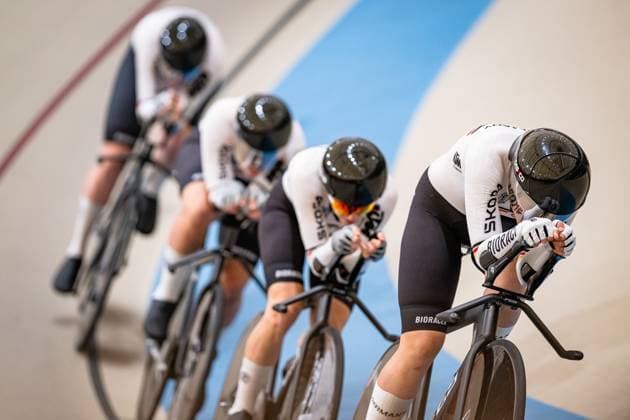 BRÄUTIGAM Messane, BRAUßE Franziska, KLEIN Lisa, KRÖGER Mieke UCI Track Cycling World Championships 2025 BRÄUTIGAM Messane BRAUßE Franziska KLEIN Lisa KRÖGER Mieke GER Germany landscape horizontal Landscape Event Event UCI Track Cycling World Championships 2025 Category Category Cycling Track Cycling World Championships Elite Women Location Place South America Chile Santiago de Chile Velodromo Parque Penalolen Instituto Discipline Team Pursuit Distance 4000 m Date Date 22 10 2025 Wednesday Day 1