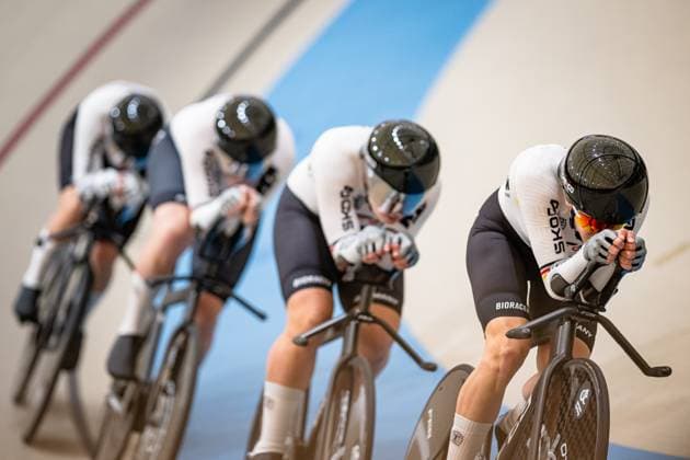 BRÄUTIGAM Messane, BRAUßE Franziska, KLEIN Lisa, KRÖGER Mieke UCI Track Cycling World Championships 2025 BRÄUTIGAM Messane BRAUßE Franziska KLEIN Lisa KRÖGER Mieke GER Germany landscape horizontal Landscape Event Event UCI Track Cycling World Championships 2025 Category Category Cycling Track Cycling World Championships Elite Women Location Place South America Chile Santiago de Chile Velodromo Parque Penalolen Instituto Discipline Team Pursuit Distance 4000 m Date Date 22 10 2025 Wednesday Day 1