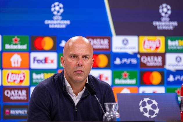 Football - UEFA Youth League - League Phase - Eintracht Frankfurt Under-19 s v Liverpool FC Under-19 s FRANKFURT, GERMANY - Wednesday, October 22, 2025: Liverpool s head coach Arne Slot during a post-match press conference, PK, Pressekonferenz after the UEFA Youth League match between Eintracht Frankfurt Under-19 s and Liverpool FC Under-19 s at Sportpark Dreieich. Liverpool won 5-1. (Photo by David Rawcliffe Propaganda) FRANKFURT Sportpark Dreieich HESSE GERMANY  Copyright: xDavidxRawcliffex P2025-10-22-Frankfurt_Liverpool-130