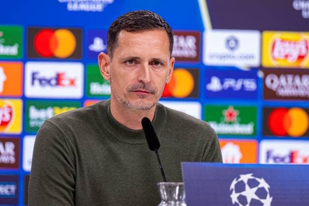 Football - UEFA Youth League - League Phase - Eintracht Frankfurt Under-19 s v Liverpool FC Under-19 s FRANKFURT, GERMANY - Wednesday, October 22, 2025: Eintracht Frankfurt s head coach Dino Toppmöller during a post-match press conference, PK, Pressekonferenz after the UEFA Youth League match between Eintracht Frankfurt Under-19 s and Liverpool FC Under-19 s at Sportpark Dreieich. (Photo by David Rawcliffe Propaganda) FRANKFURT Sportpark Dreieich HESSE GERMANY  Copyright: xDavidxRawcliffex P2025-10-22-Frankfurt_Liverpool-135