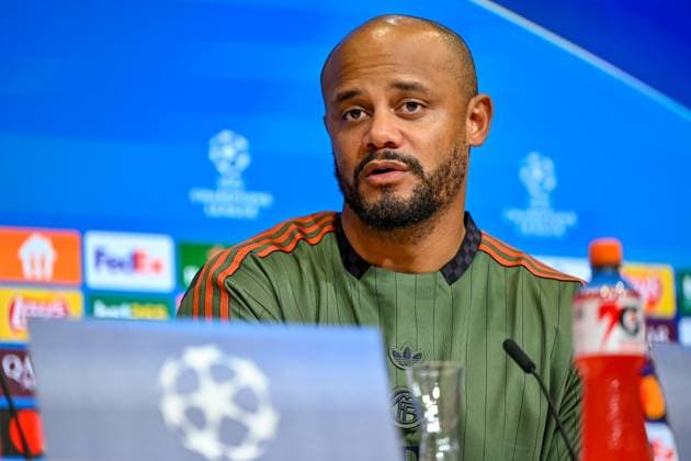 Coach Vincent KOMPANY Coach, Headcoach, FC Bayern München, FCB at the press conference, PK, Portrait, Portrait, Single picture, Action, Action, 22 10 2025, Munich Germany , Football, UEFA Champions League, League Phase, FC Bayern München Club Brugge, THE EVENT REGULATIONS PROHIBIT ANY USE OF PHOTOGRAPHS AS IMAGE SEQUENCES AND OR QUASI VIDEOS xslx