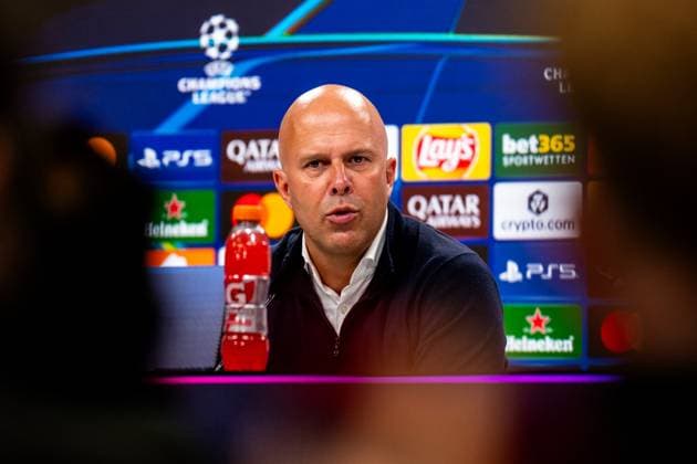 FRANKFURT AM MAIN, GERMANY - OCTOBER 22 Liverpool head coach Arne Slot attends a press conference, PK, Pressekonferenz after the UEFA Champions League 2025 26 League Phase MD3 match between Eintracht Frankfurt and Liverpool FC at Frankfurt Stadion on October 22, 2025 in Frankfurt am Main, Germany. (Photo by Rene Nijhuis) SPO  Copyright: xRenexNijhuis