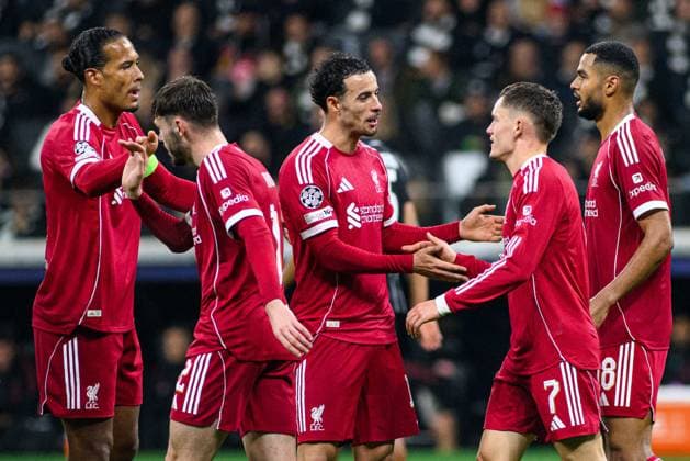 FRANKFURT, GERMANY - 22 OCTOBER, 2025: Virgil van Dijk, Conor Bradley, Curtis Jones, Florian Wirtz, Cody Gakpo - UEFA Champions League, match SG Eintracht Frankfurt vs Liverpool FC at Deutsche Bank Park.  Copyright: xx