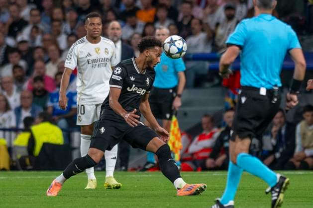 October 23, 2025, Madrid, Madrid, Spain: during the match on the third day of the group stage of the 2025 26 UEFA Champions League between REAL MADRID C.F. vs JUVENTUS DE TURIN, played at the Santiago Bernabeu Stadium on October 22, 2025, in Madrid, Spain. Madrid Spain - ZUMAc312 20251023_zsp_c312_008 Copyright: xOscarxManuelxSanchezx