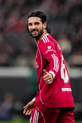 FRANKFURT AM MAIN, GERMANY - OCTOBER 22 Dominik Szoboszlai of Liverpool gestures during the UEFA Champions League 2025 26 League Phase MD3 match between Eintracht Frankfurt and Liverpool FC at Frankfurt Stadion on October 22, 2025 in Frankfurt am Main, Germany. (Photo by Rene Nijhuis) SPO  Copyright: xRenexNijhuis