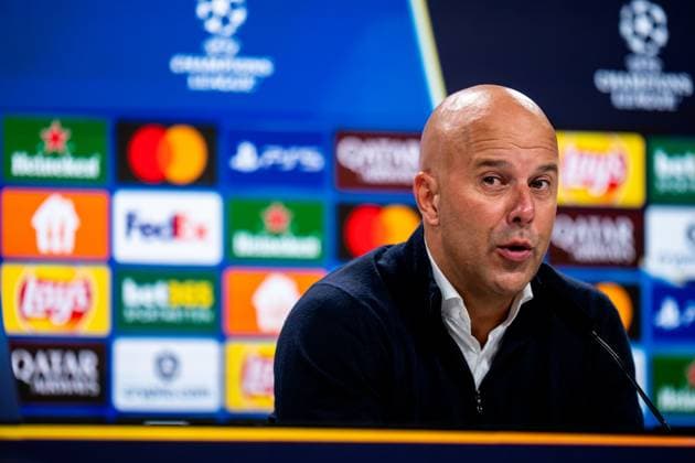 FRANKFURT AM MAIN, GERMANY - OCTOBER 22 Liverpool head coach Arne Slot attends a press conference, PK, Pressekonferenz after the UEFA Champions League 2025 26 League Phase MD3 match between Eintracht Frankfurt and Liverpool FC at Frankfurt Stadion on October 22, 2025 in Frankfurt am Main, Germany. (Photo by Rene Nijhuis) SPO  Copyright: xRenexNijhuis