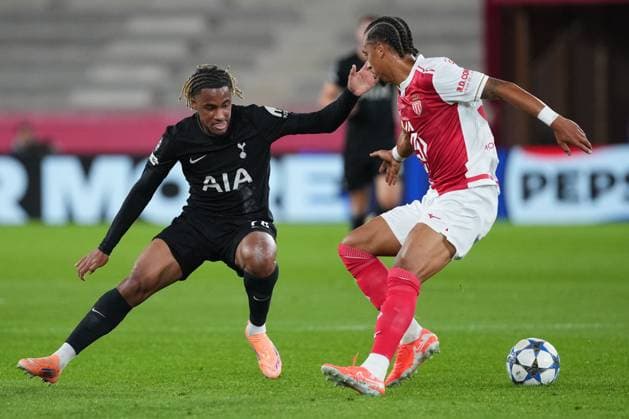 Wilson Odobert of Tottenham tries to cut inside Thilo Kehrer of Monaco Monaco v Tottenham Hotspur, UEFA Champions League, Group Stage, Football, Stade Louis II, Monaco - 22 Oct 2025Monaco Stade Louis II Monaco EDITORIAL USE ONLY No use with unauthorised audio, video, data, fixture lists, club league logos or live services. Online in-match use limited to 120 images, no video emulation. No use in betting, games or single club league player publications. Copyright: xDavexWinter Shutterstockx 15552361hu