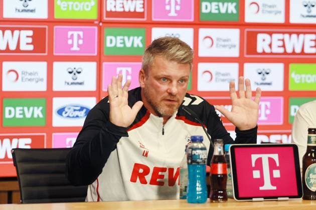 1 FC Köln 1 FC Köln, Press conference for the away match in Dortmund, Lukas Kwasniok 1 FC Köln 23 10 2025, Bild