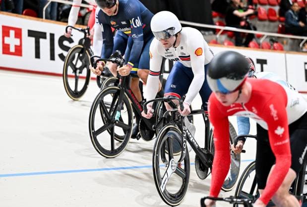 2025 Tissot UCI Track World Championships Picture by Simon Wilkinson SWpix.com - 23 10 2025 - Cycling - 2025 Tissot UCI Track World Championships - Velodromo PenalolÃ n, Santiago, Chile - Men™s Keirin - First Round - Heat Three - Harry Ledingham-Horn (Great Britain) Copyright: x xSWpix.comx(t axPhotographyxHubxLtd)xSimonxWilkinson SWpix.comx SWP-3030-10651