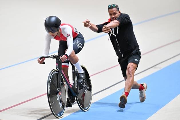 2025 Tissot UCI Track World Championships Picture by Simon Wilkinson SWpix.com - 23 10 2025 - Cycling - 2025 Tissot UCI Track World Championships - Velodromo PenalolÃ n, Santiago, Chile - Women™s Sprint - Qualifying - Makaira Wallace (Trinidad and Tobago) Copyright: x xSWpix.comx(t axPhotographyxHubxLtd)xSimonxWilkinson SWpix.comx SWP-3030-10675