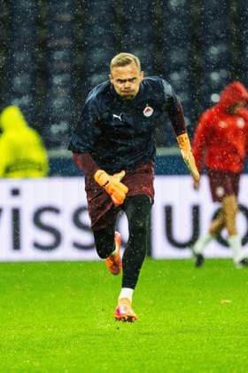 SOCCER - UEFA EL, RBS vs Ferencvaros SALZBURG,AUSTRIA,23.OCT.25 - SOCCER - UEFA Europa League, Red Bull Salzburg vs Ferencvaros Budapest. Image shows Alexander Schlager (RBS) during warm up.  GEPAxpictures xJulioxArellano