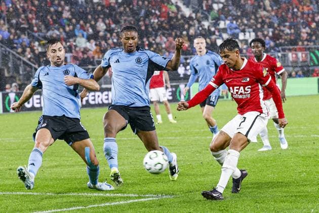 ALKMAAR , 23-10-2025 , AFAS Stadium , season 2025 2026 , UEFA Conference League football , League phase matchday 2 , match between AZ and SK Slovan Bratislava , picture shows AZ player Weslley Patati AZ - Slovan Bratislava  x31654317x Copyright: