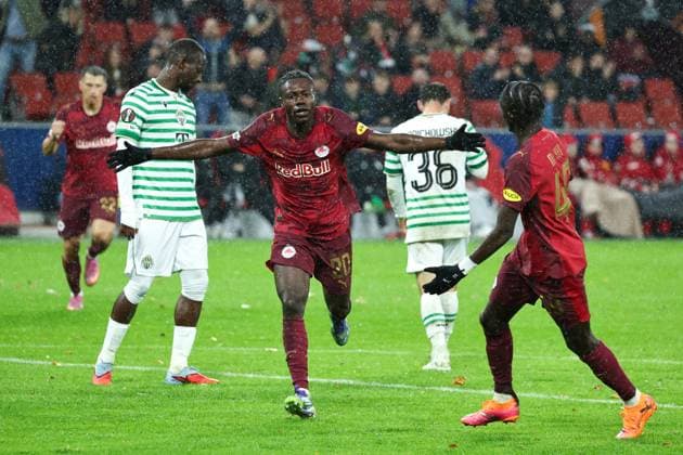 SOCCER - UEFA EL, RBS vs Ferencvaros SALZBURG,AUSTRIA,23.OCT.25 - SOCCER - UEFA Europa League, Red Bull Salzburg vs Ferencvaros Budapest. Image shows the recoicing of scorer Edmund Baidoo.  GEPAxpictures xDavidxGeieregger