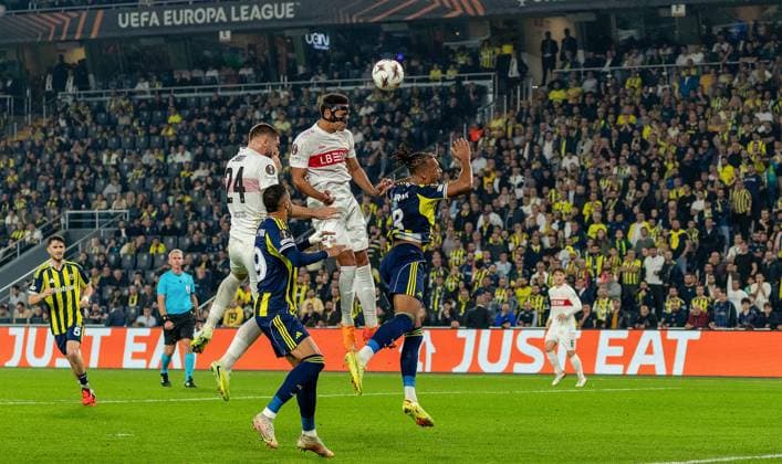 Istanbul , Europa League Fenerbahce Istanbul vs VfB Stuttgart , center Luca Jaquez VfB