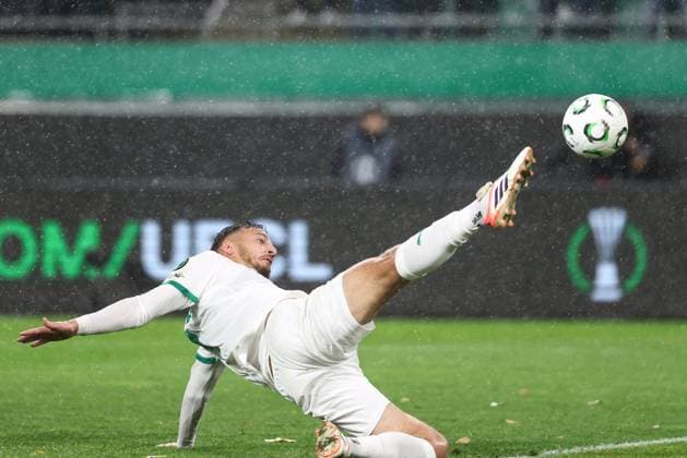 SOCCER - UEFA ECL, Rapid vs Fiorentina VIENNA,AUSTRIA,23.OCT.25 - SOCCER - UEFA Conference League, SK Rapid Wien vs ACF Fiorentina. Image shows Ercan Kara (Rapid).  GEPAxpictures xArminxRauthner