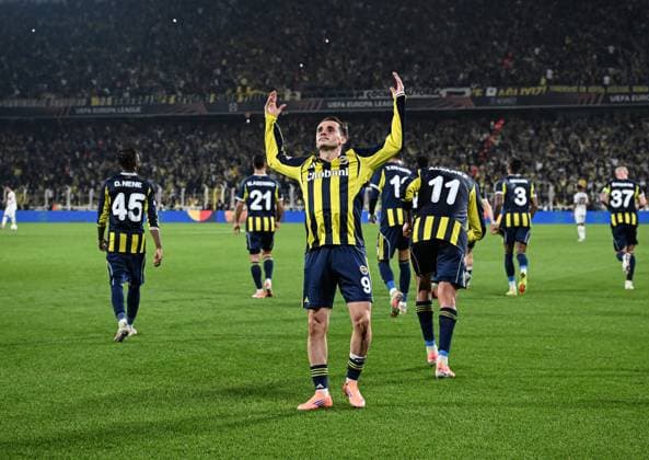 Fenerbahce v Stuttgart - UEFA Europa League ISTANBUL, TURKIYE - OCTOBER 23: Kerem Akturkoglu of Fenerbahce celebrates after a goal during the UEFA Europa League Week 3 football match between Fenerbahce and Stuttgart at Chobani Stadium in Istanbul, Turkiye, on October 23, 2025. Elif Öztürk Anadolu Istanbul Turkey. Editorial use only. Please get in touch for any other usage.  Copyright: x2025xAnadoluxElifxÖztürkx