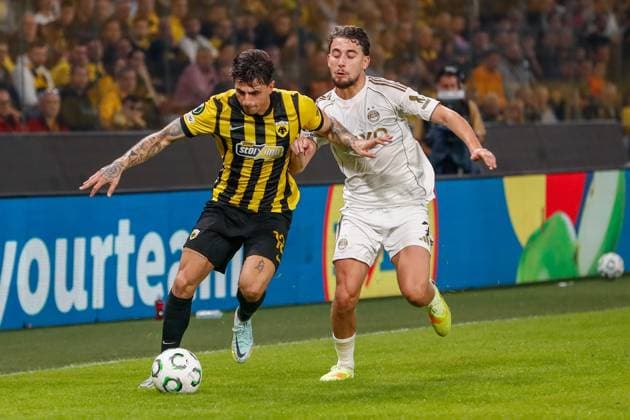 AEK Athens v Aberdeen UEFA Europa Conference League Lazaros Rota of AEK Athens and Adil Aouchiche of Aberdeen during the UEFA Europa Conference League match at OPAP Arena, Athens UK Newspapers OUT Copyright: xYannisxHalasx FIL-22388-0037