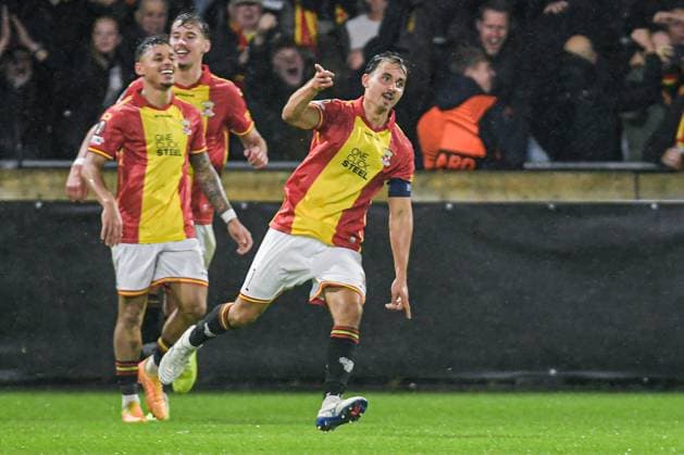 2025-10-23 Go Ahead Eagles v Aston Villa FC - UEFA Europa League 2025 26 League Phase MD3 DEVENTER, NETHERLANDS - OCTOBER 23: Mats Deijl of Go Ahead Eagles celebrates the second goal during the UEFA Europa League 2025 26 League Phase MD3 match between Go Ahead Eagles and Aston Villa FC at Adelaarshorst on October 23, 2025 in Deventer, Netherlands. Deventer Adelaarshorst Netherlands Content not available for redistribution in The Netherlands directly or indirectly through any third parties. Copyright: xDennisxBresserx