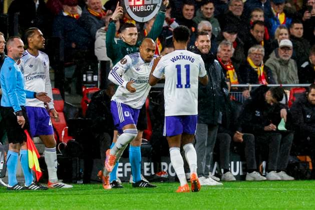 Ollie Watkins of Aston Villa FC is substituted for Donyell Malen of Aston Villa FC Go Ahead Eagles v Aston Villa FC, UEFA Europa League 2025 26 League Phase MD3, Go Ahead Eagles v Aston Villa FC, Stadion De Adelaarshorst, October 23, 2025, Deventer, Netherlands.