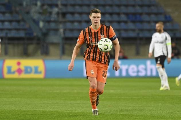 Mykola Matviienko (SHA) during match the UEFA Conference League between Shakhtar Donetsk vs Legia Warsaw at the Stadion Miejski in Cracov, Poland on October 23, 2025  Copyright: xMichalxDubiel IPAxSportx xipa-agency.netx xx IPA_66984113 IPA_Agency_IPA66984113