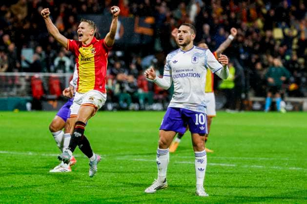 Emiliano Buendia of Aston Villa FC looks dejected after missing the penalty and players of Go Ahead Eagles celebrates Go Ahead Eagles v Aston Villa FC, UEFA Europa League 2025 26 League Phase MD3, Go Ahead Eagles v Aston Villa FC, Stadion De Adelaarshorst, October 23, 2025, Deventer, Netherlands.