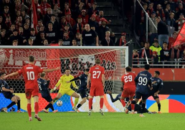 Noah Holm of Brann scores their side s third goal of the game Brann v Rangers, UEFA Europa League, Group Stage, Football, Brann Stadion, Bergen, Norway - 23 Oct 2025Bergen Brann Stadion Norway EDITORIAL USE ONLY No use with unauthorised audio, video, data, fixture lists, club league logos or live services. Online in-match use limited to 120 images, no video emulation. No use in betting, games or single club league player publications.  Copyright: xGeorgexTewkesbury Shutterstockx 15567765cs