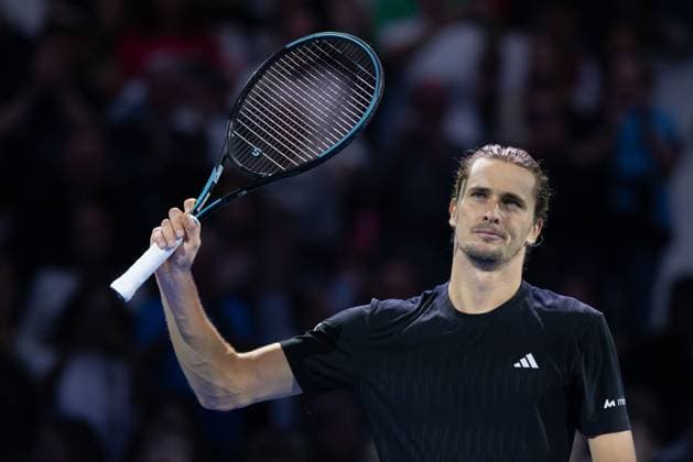 Alexander Zverev GER waves and thanks the spectators, fans after the victory Tennis ERSTE BANK OPEN 2025 ATP 500 Stadthalle Vienna Austria 23 October 2025 Copyright: xJuergenxHasenkopfx