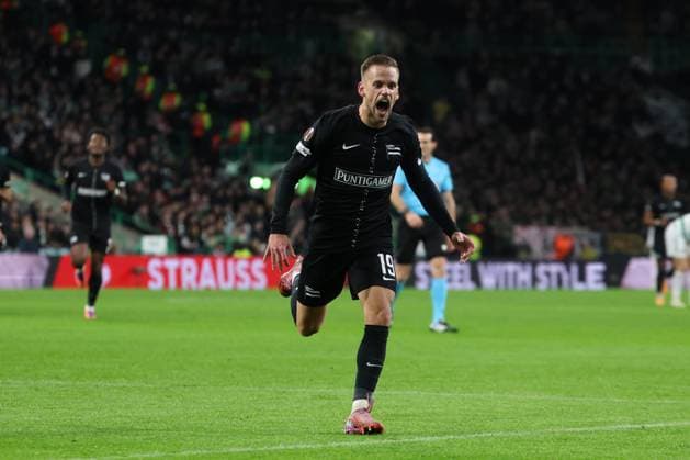 SOCCER - UEFA EL, Celtic vs Sturm GLASGOW,SCOTLAND,23.OCT.25 - SOCCER - UEFA Europa League, Celtic Glasgow vs SK Sturm Graz. Image shows the rejoicing of Tomi Horvat (Sturm).  GEPAxpictures xChrisxBauer