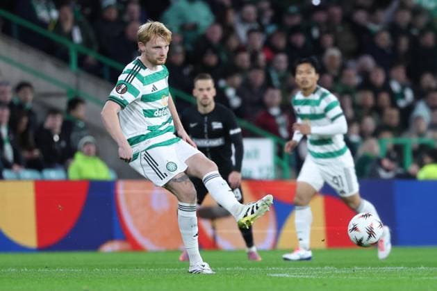 SOCCER - UEFA EL, Celtic vs Sturm GLASGOW,SCOTLAND,23.OCT.25 - SOCCER - UEFA Europa League, Celtic Glasgow vs SK Sturm Graz. Image shows Liam Scales (Celtic).  GEPAxpictures xChrisxBauer
