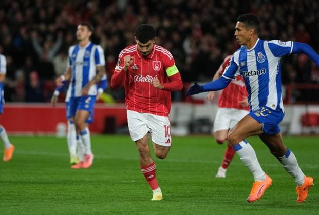 Morgan Gibbs-White of Nottingham Forest celebrates scoring his goal from the penalty spot in the 19th minute 1-0 during the UEFA Europa league football match between Nottingham Forest and FC Porto at City Ground in Nottingham. Copyright: xPaulxBonser SportsxPressxPhotox Sportspressphoto_SPR46698