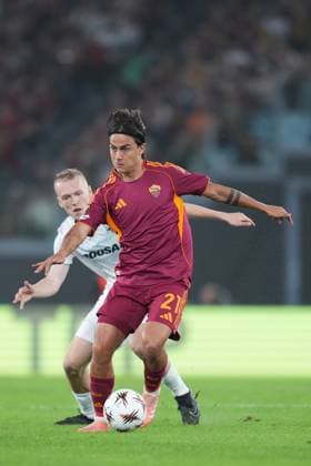 Roma™s Paulo Dybala during the Uefa Europa League soccer match between Roma and Viktoria Plzen at the Olympic Stadium in Rome, Italy - Thursday, October 23, 2025. - Soccer .  Copyright: xAlfredoxFalcone LaPressex