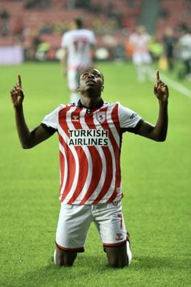 Samsunspor v Dynamo Kyiv - UEFA Europa Conference League SAMSUN, TURKIYE - OCTOBER 23: Musaba of Samsunspor celebrates after he scores a goal during UEFA Europa Conference League week 2 match between Samsunspor and Dynamo Kyiv at New May 19 Stadium in Samsun, Turkiye on October 23, 2025. Recep Bilek Anadolu Samsun Turkey. Editorial use only. Please get in touch for any other usage.  Copyright: x2025xAnadoluxRecepxBilekx