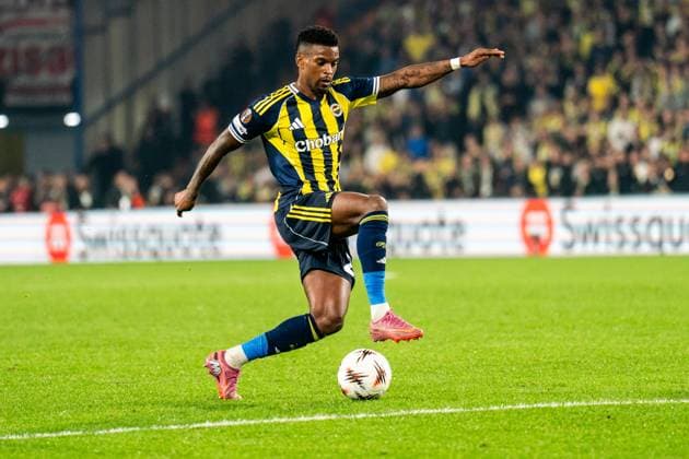 Fenerbahce SK v VfB Stuttgart - UEFA Europa League 2025 26 League Phase MD3 Nelson Semedo of Fenerbahce is in action during the UEFA Europa League match between Fenerbahce and Stuttgart at the Chobani Stadium in Stuttgart, Germany, on October 23, 2025. Istanbul Istanbul Turkey  Copyright: xYagizxGurtugx originalFilename:gurtug-fenerbah251023_np2r0.jpg