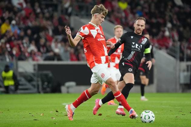 Kacper Potulski 1 FSV Mainz 05, 48 23 10 2025 1 FSV Mainz 05 vs Zrinjski Mostar, MEWA Arena, Europa Conference League