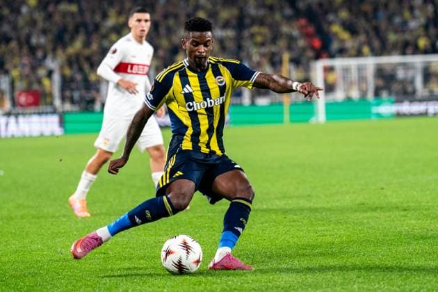 Fenerbahce SK v VfB Stuttgart - UEFA Europa League 2025 26 League Phase MD3 Nelson Semedo of Fenerbahce is in action during the UEFA Europa League match between Fenerbahce and Stuttgart at the Chobani Stadium in Stuttgart, Germany, on October 23, 2025. Istanbul Istanbul Turkey  Copyright: xYagizxGurtugx originalFilename:gurtug-fenerbah251023_npYoI.jpg