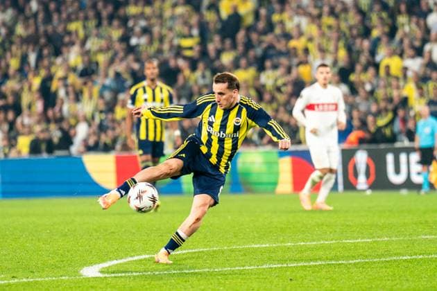 Fenerbahce SK v VfB Stuttgart - UEFA Europa League 2025 26 League Phase MD3 Muhammed Kerem Akturkoglu of Fenerbahce is in action during the UEFA Europa League match between Fenerbahce and Stuttgart at the Chobani Stadium in City, Country , on October 23, 2025. Istanbul Istanbul Turkey  Copyright: xYagizxGurtugx originalFilename:gurtug-fenerbah251023_np6Gi.jpg