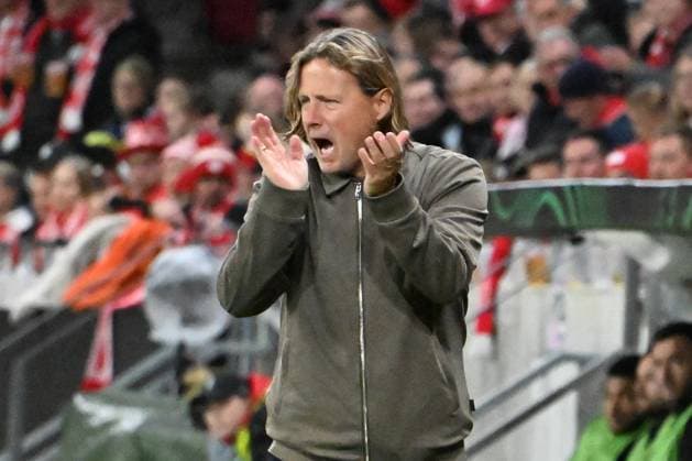 23 10 2025, xsltx, Football UEFA Conference League, FSV Mainz 05 HSK Zrinjski Mostar v l Trainer Bo Henriksen FSV Mainz 05 DFL DFB REGULATIONS PROHIBIT ANY USE OF PHOTOGRAPHS as IMAGE SEQUENCES and or QUASI VIDEO Mainz