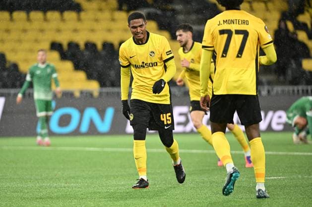 BERN, SWITZERLAND OCTOBER 23 Rayan Raveloson of Young Boys l celebrating his goal 1 1 during the UEFA Europa League 2025 26 League Phase MD3 match between BSC Young Boys and PFC Ludogorets 1945 at Stadion Wankdorf on October 23, 2025 in Bern, Switzerland Bern Stadion Wankdorf Bern Switzerland Copyright: xJustPictures.ch ManuelxWinterbergerx jp-en-EuSpIm-MWI_4393