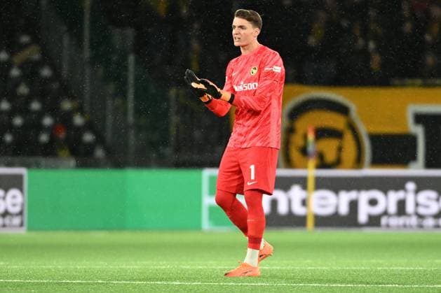 BERN, SWITZERLAND OCTOBER 23 goalkeeper Marvin Keller of Young Boys in action during the UEFA Europa League 2025 26 League Phase MD3 match between BSC Young Boys and PFC Ludogorets 1945 at Stadion Wankdorf on October 23, 2025 in Bern, Switzerland Bern Stadion Wankdorf Bern Switzerland Copyright: xJustPictures.ch ManuelxWinterbergerx jp-en-EuSpIm-MWI_4376