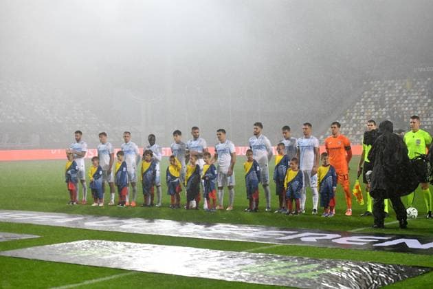 Croatia, Rijeka, 231025. Rujevica Stadium. UEFA Conference League 2nd round match Rijeka - Sparta Prague. In the photo: players on the flooded pitch. Photo: Damir Skomrlj CROPIX Copyright: xxDamirxSkomrljx rijeka_sparta4-231025
