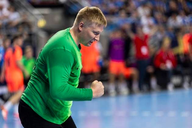 EHF Champions League - Orlen Wisla Plock v FC Barcelona, Barca Emil Nielsen during the match EHF Champions League Men match between Orlen Wisla Plock and FC Barcelona in Plock, Poland on October 23, 2025.NO SALES POLAND Plock Poland  Copyright: xAndrzejxIwanczukx originalFilename:iwanczuk-ehfchamp251023_npk41.jpg