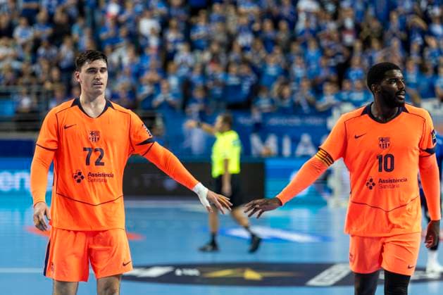 EHF Champions League - Orlen Wisla Plock v FC Barcelona, Barca Ludovic Fabregas, Dika Mem during the match EHF Champions League Men match between Orlen Wisla Plock and FC Barcelona in Plock, Poland on October 23, 2025.NO SALES POLAND Plock Poland  Copyright: xAndrzejxIwanczukx originalFilename:iwanczuk-ehfchamp251023_npKMY.jpg