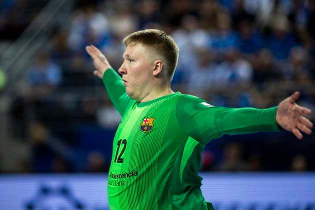 EHF Champions League - Orlen Wisla Plock v FC Barcelona, Barca Emil Nielsen during the match EHF Champions League Men match between Orlen Wisla Plock and FC Barcelona in Plock, Poland on October 23, 2025.NO SALES POLAND Plock Poland  Copyright: xAndrzejxIwanczukx originalFilename:iwanczuk-ehfchamp251023_npkzO.jpg