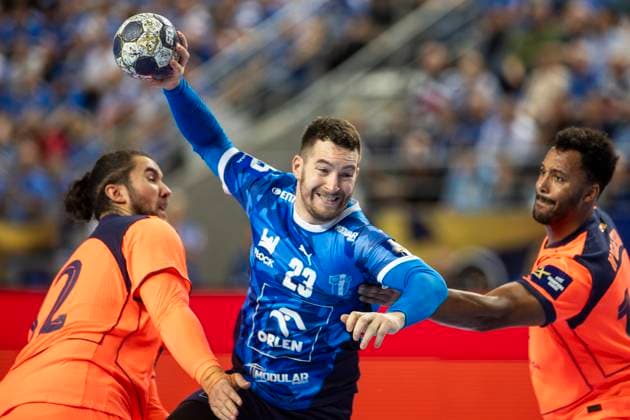 EHF Champions League - Orlen Wisla Plock v FC Barcelona, Barca Miha Zarabec during the match EHF Champions League Men match between Orlen Wisla Plock and FC Barcelona in Plock, Poland on October 23, 2025.NO SALES POLAND Plock Poland  Copyright: xAndrzejxIwanczukx originalFilename:iwanczuk-ehfchamp251023_npLe8.jpg