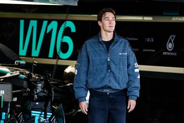 F1 - MEXICO CITY GRAND PRIX 2025 RUSSELL George (gbr), Mercedes AMG F1 Team W16, portrait during the 2025 Formula 1 Mexico City Grand Prix, 20th round of the 2025 FIA Formula One World Championship, WM, Weltmeisterschaft from October 24 to 26, 2025 on the Autodromo Hermanos Rodriguez, in Mexico City, Mexico - Mexico CityMexico  Copyright: xFLORENTxGOODENx