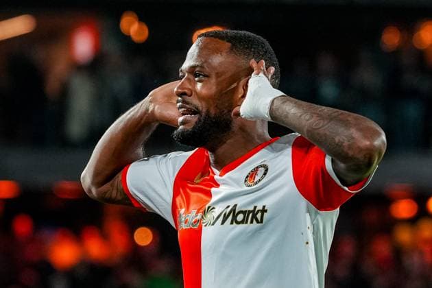 ROTTERDAM , 23-10-2025 , Stadium Feijenoord De Kuip , season 2025 2026 , UEFA Europa League League phase , match between Feyenoord and Panathinaikos FC , celebration after scoring by Feyenoord player Cyle Larin 3-1 Feyenoord - Panathinaikos  x31657044x Copyright: