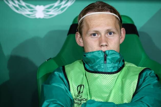 SOCCER - UEFA ECL, Rapid vs Fiorentina VIENNA,AUSTRIA,23.OCT.25 - SOCCER - UEFA Conference League, SK Rapid Wien vs ACF Fiorentina. Image shows Tobias Gulliksen (Rapid).  GEPAxpictures xArminxRauthner