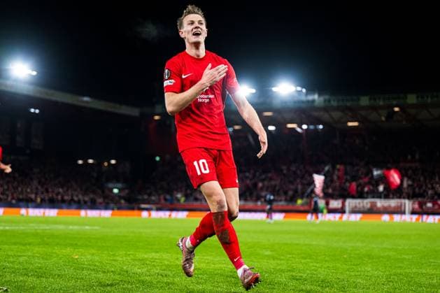 251023 Emil Kornvig of Brann celebrates after scoring the 1 0 goal during the UEFA Europa League football match between Brann and Rangers on October 23, 2025 in Bergen Photo Marius Simensen BILDBYRAN COP 238 MM0046 bbeng brann football fotball fotboll jubel rangers soccer uefa europa league  Copyright: MARIUSxSIMENSEN BB251023ZV042