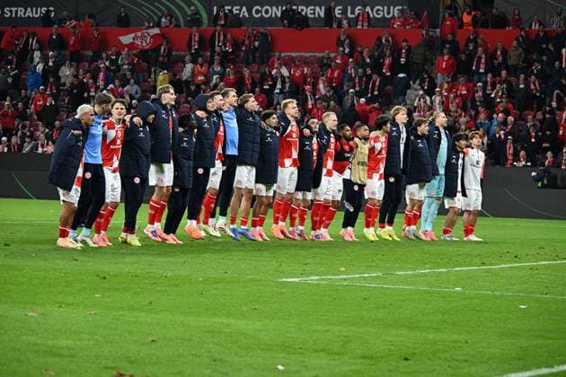 23 10 2025, xsltx, Football UEFA Conference League, FSV Mainz 05 HSK Zrinjski Mostar v l jubilation, joy about the victory DFL DFB REGULATIONS PROHIBIT ANY USE OF PHOTOGRAPHS as IMAGE SEQUENCES and or QUASI VIDEO Mainz